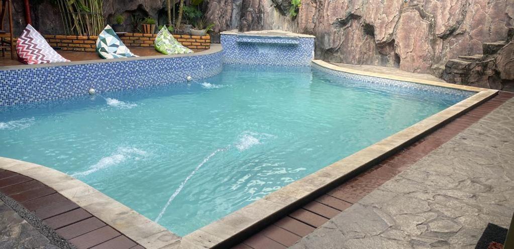 Sentosa Lodge ปาดัง ภายนอก รูปภาพ
